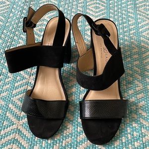 Chinese Laundry Black Sandal